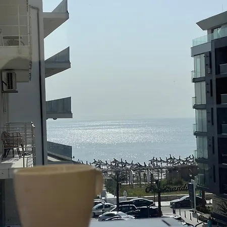 Lavand Eighteen Mamaia דירה Năvodari